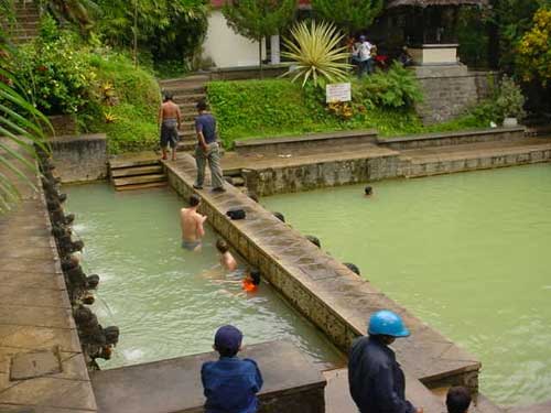 Banjar hot spring - Yeh panes
