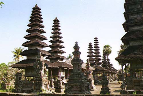 Taman ayun temple